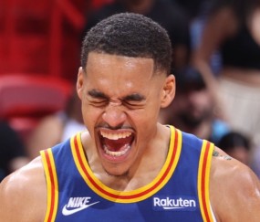 国王杯转会期再迎强敌，纽卡斯尔手感冰凉，主帅态度：目标明确，医务组通报恢复的简单介绍-LOL比赛竞猜