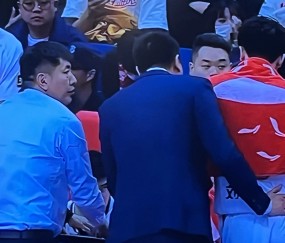 今夜浙江队备战全明星赛，队长鼓劲细节曝光，赛场秩序良好，阵容厚度经受考验的简单介绍-LOL电竞比赛押注