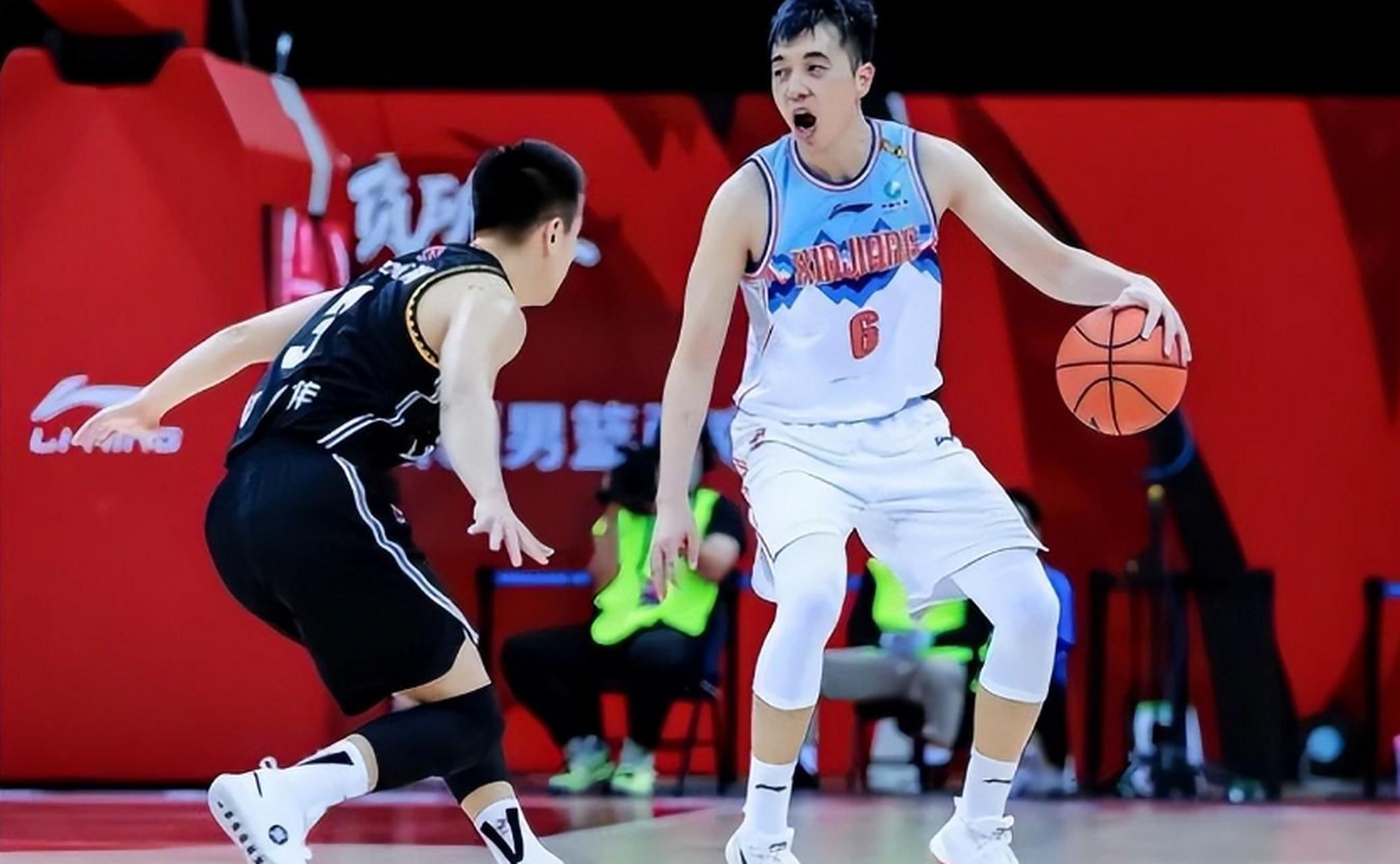 LOL联盟竞猜 -窗口期突围战来临；国际米兰围绕CBA常规赛门线救险；引发热议；资深球员宣示担当(国际米兰vs亚特兰大超杯之战预测)