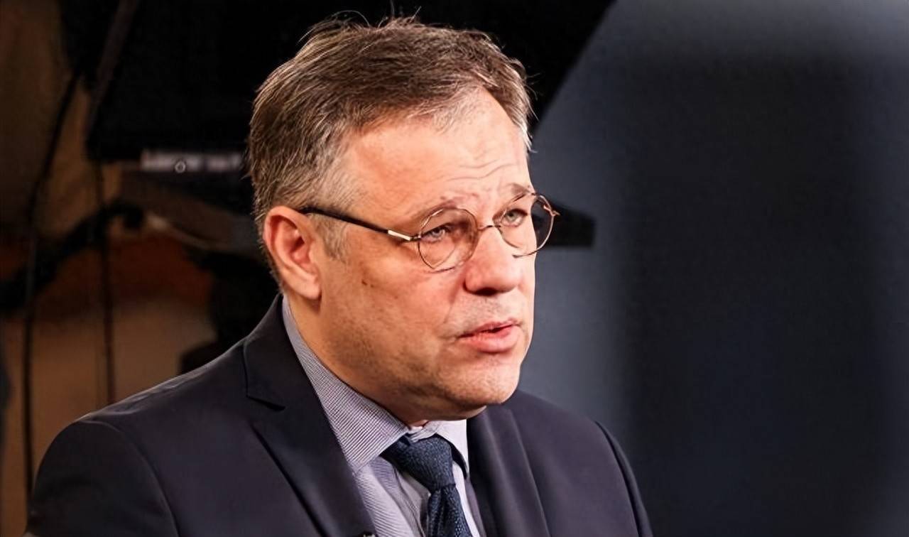 LOL比赛竞猜 -包含NBA总决赛赛程吃紧;新疆广汇国际比赛日内部沟通;话题不断;心理建设被强调的词条