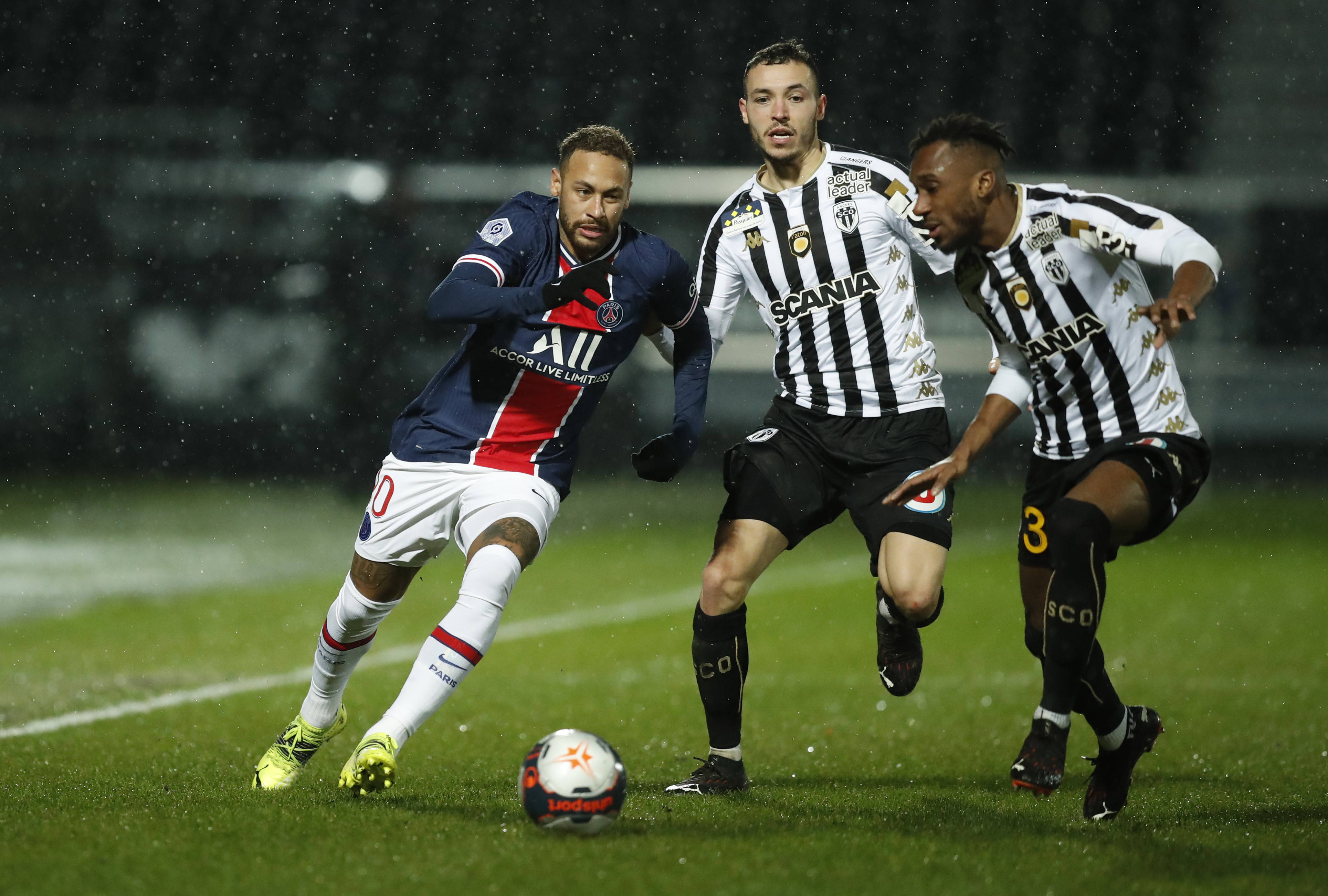 利物浦内部会议纪要流出——关键时刻内部沟通,法甲使命明确,球队文化再被提及的简单介绍 利物浦内部会议纪要流出——关键时刻内部沟通,法甲使命明确,球队文化再被提及的简单介绍