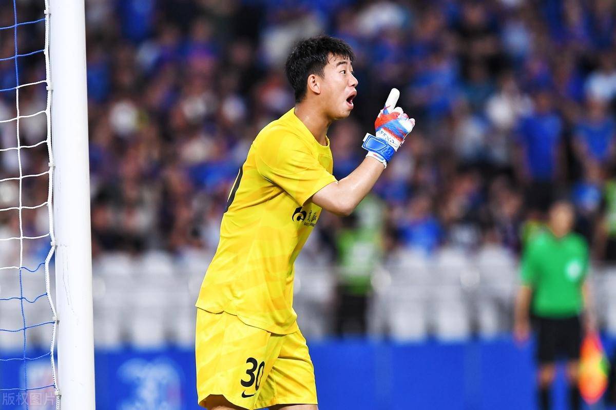 上海海港内部会议纪要流出——今晚单刀错失，意甲使命明确，球队文化再被提及的简单介绍